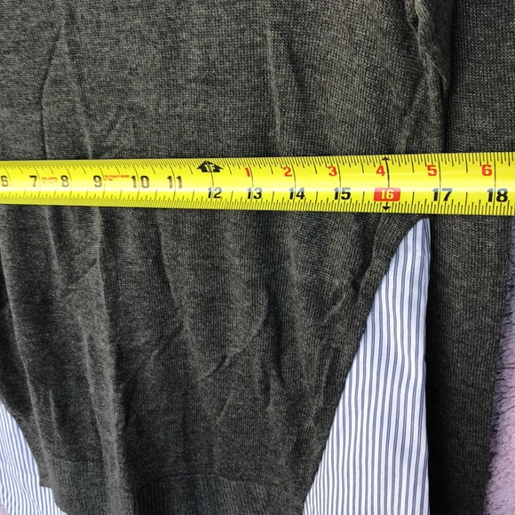 Sweater sz S grey - Picture 5 of 7